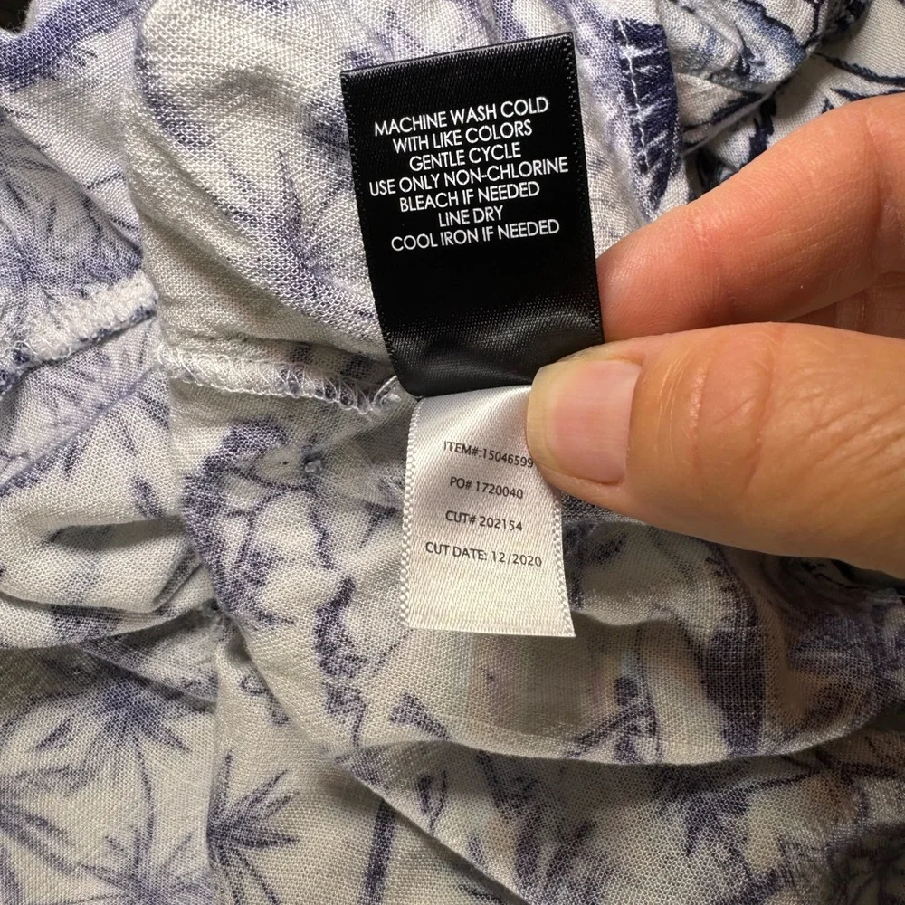 Torrid Blue & White Tropical Skull Print Babydoll Tunic Top Cute Goth Size 1/1X - Picture 9 of 10